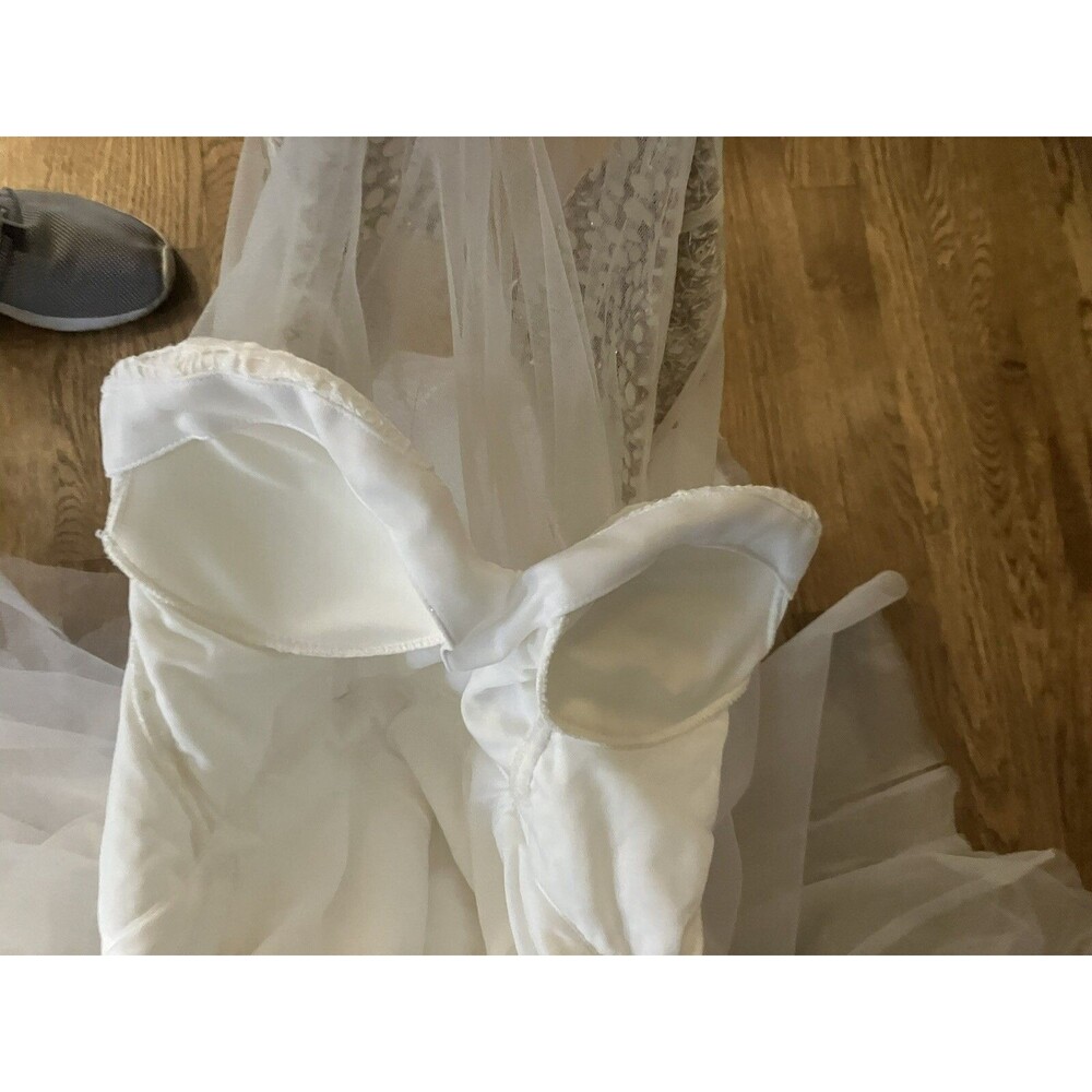 STUNNING CAMILLE LA VIE Heavily Beaded White Mermaid WEDDING GOWN SZ 10 DRESS - Picture 16 of 16